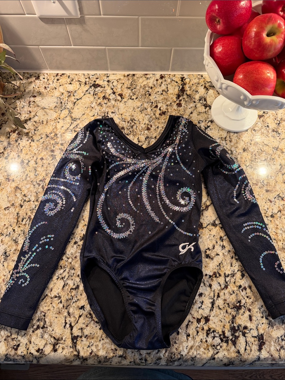 Girls gymnastics leotard GUC